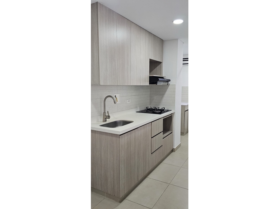 VENDO APARTAMENTO EN SABANETA PARTE PLANA — foto 2