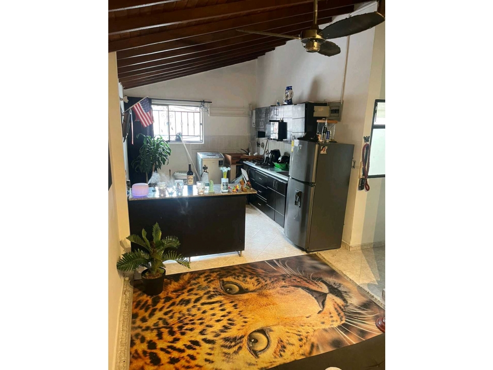 VENDO APARTAMENTO EN SABANETA SECTOR SANTA ANA