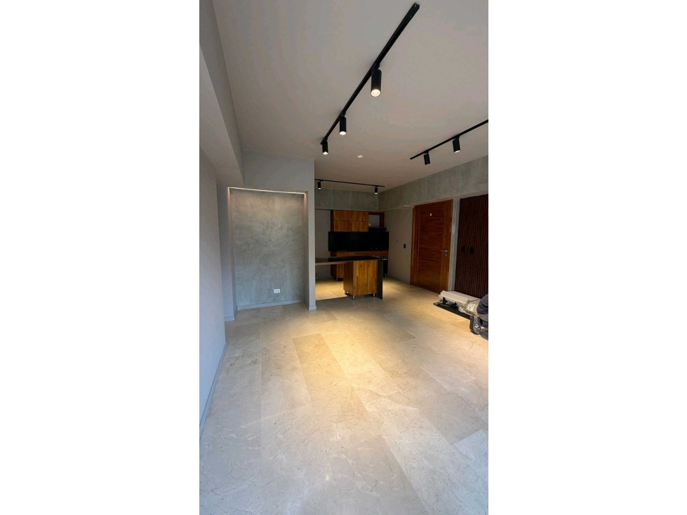 Vendo apartamento en Sabaneta, sector las lomitas, diagonal a Paris. — foto 2
