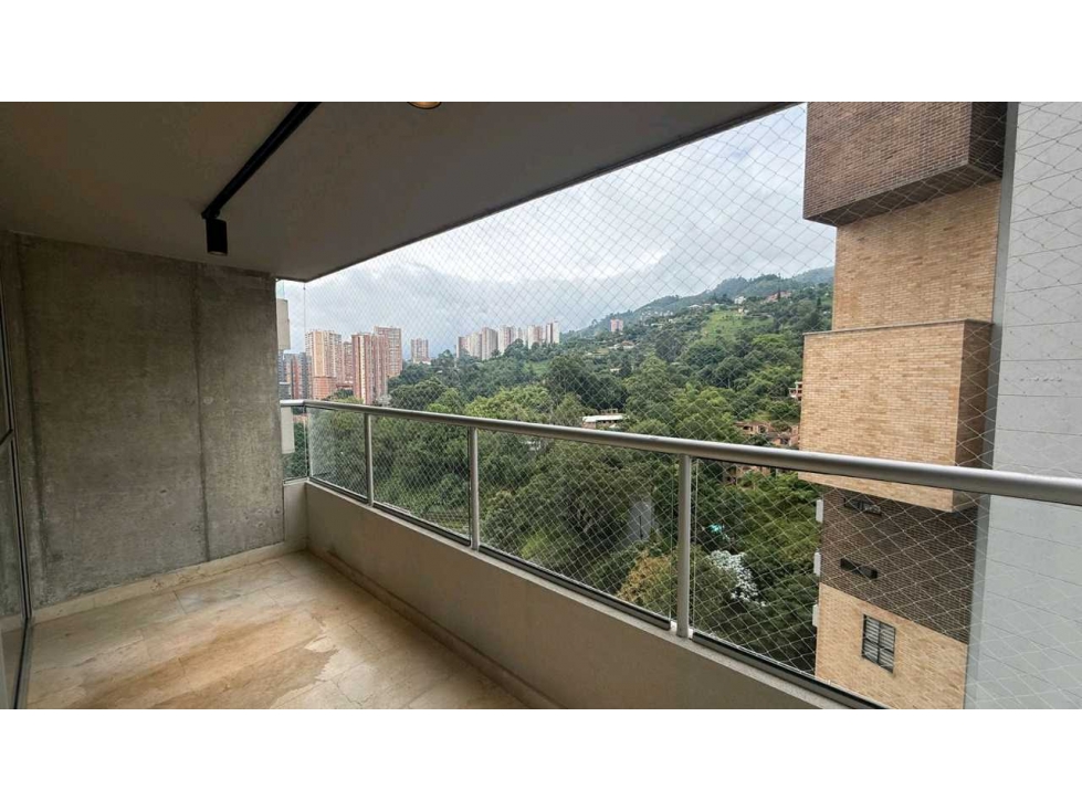 Vendo apartamento en Sabaneta, sector las lomitas, diagonal a Paris. — foto 3