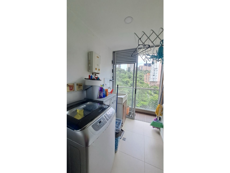 Vendo apartamento en SABANETA Sector Aves María (parte baja) — foto 5