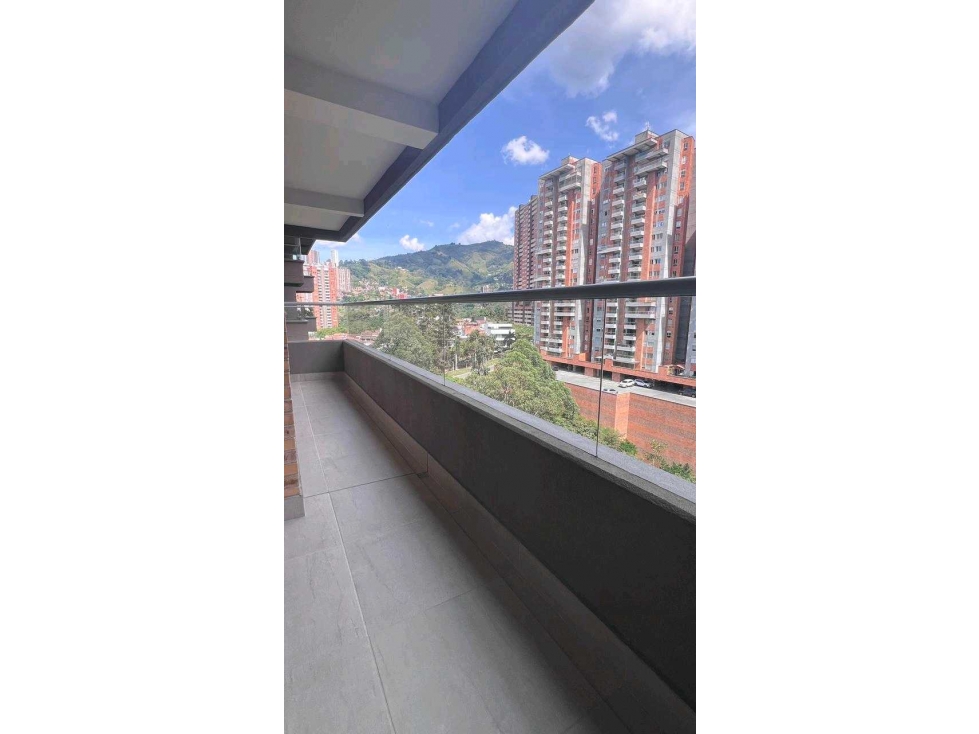 Vendo apartamento en Sabaneta sector Loma de San José