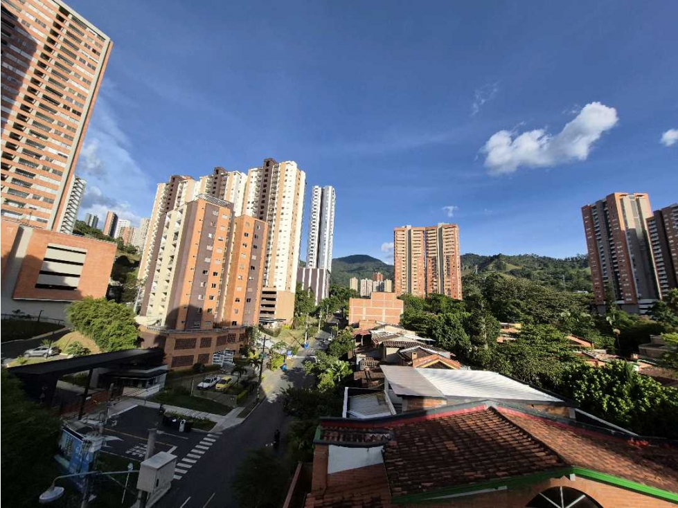 VENDO APARTAMENTO EN SABANETA, LA DOCTORA