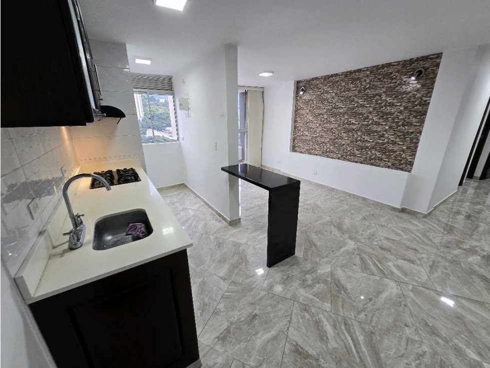 VENDO APARTAMENTO EN SABANETA AL LADO DEL HOSPITAL — foto 2
