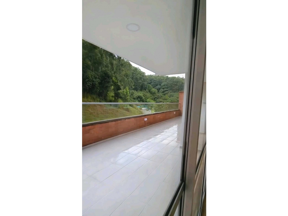 VENDO APARTAMENTO EN SABANETA — foto 2
