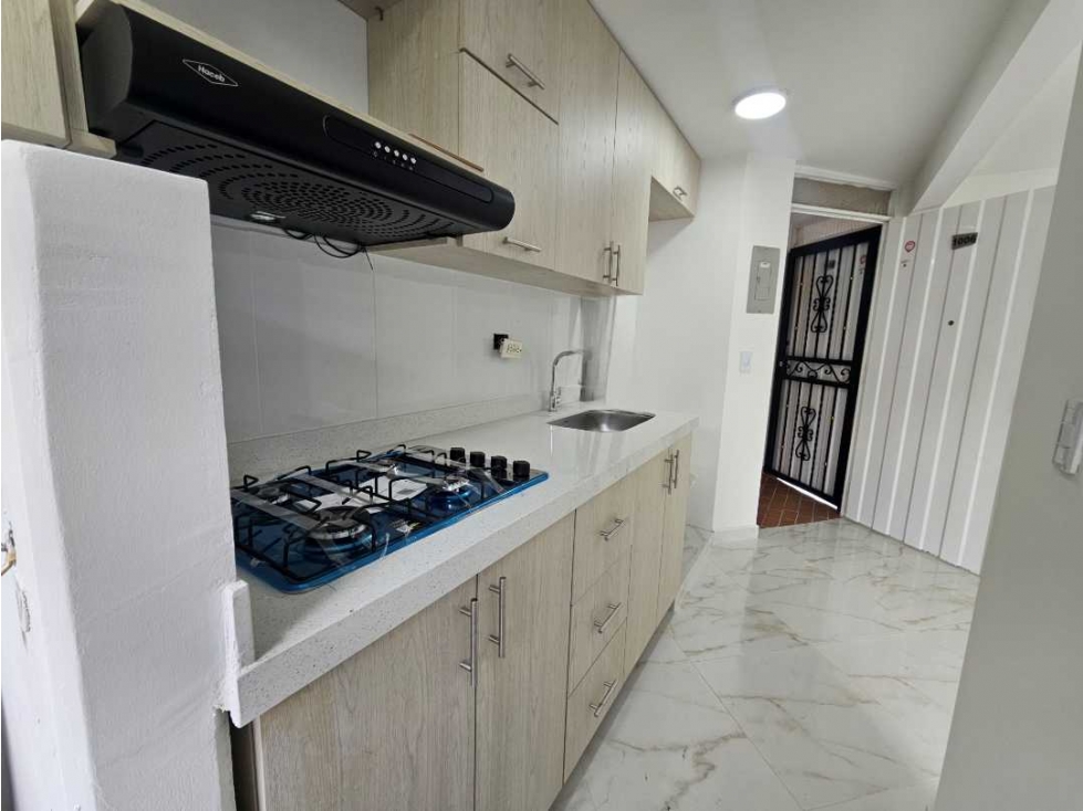 VENDO APARTAMENTO EN SABANETA. Sector la Doctora — foto 3