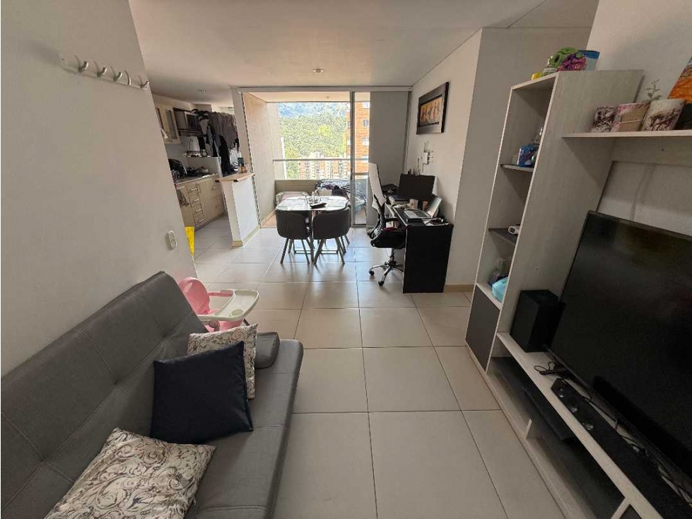 VENDO APARTAMENTO EN SABANETA MADEROS SAN JOSE CERCA AL PARQUE — foto 5
