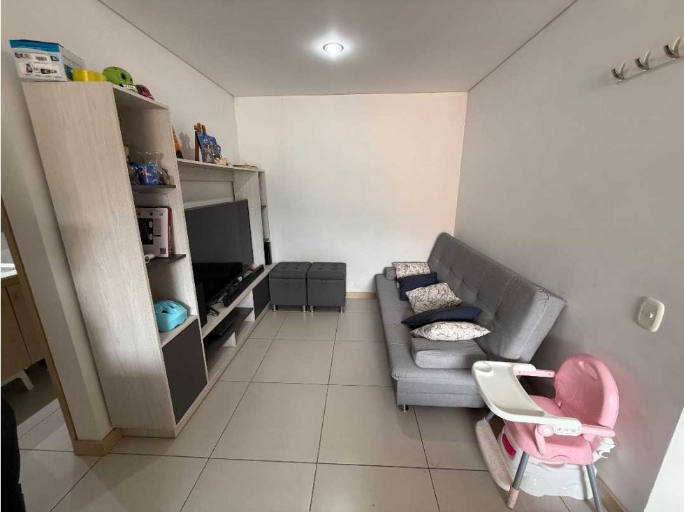 VENDO APARTAMENTO EN SABANETA MADEROS SAN JOSE CERCA AL PARQUE — foto 6