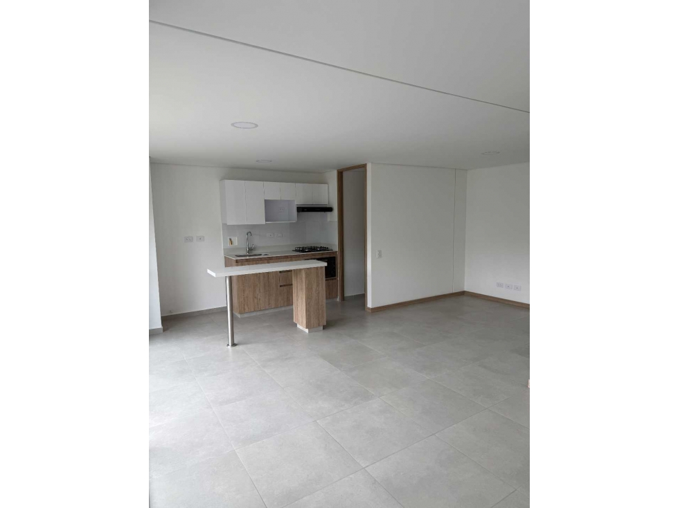 VENDO APARTAMENTO EN SABANETA POR DEBAJO SALA DE VENTAS SAN JOSE — foto 4