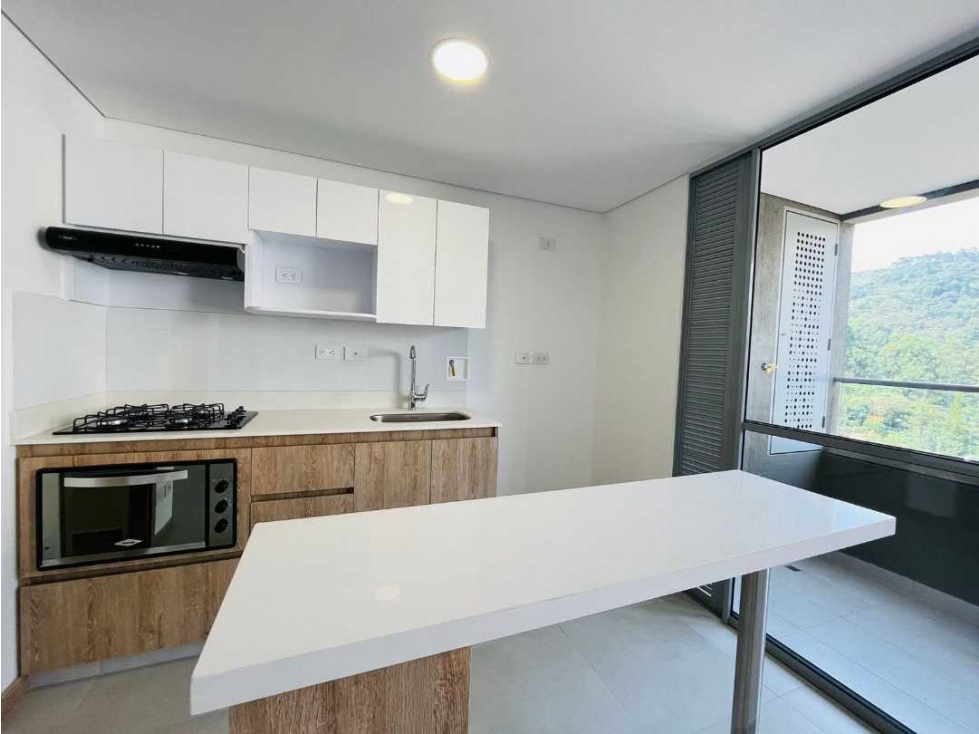 VENDO APARTAMENTO EN SABANETA EXCELENTE PRECIO LOMASAN JOSE — foto 3