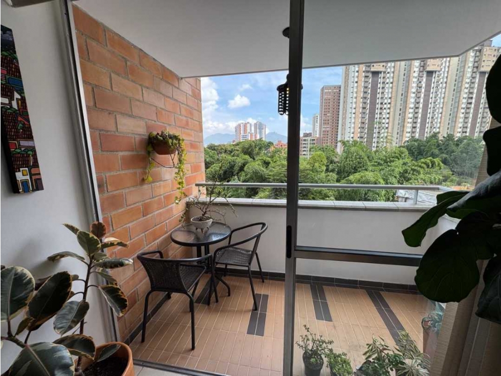 Vendo apartamento en Sabaneta La doctora diagonal a las universidades
