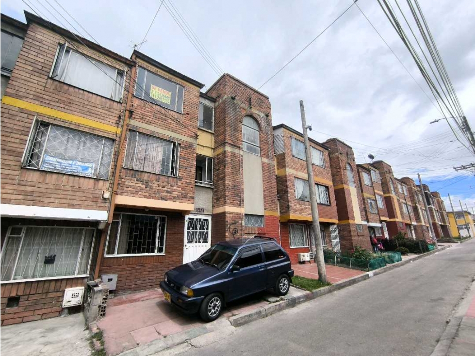 Vendo Apartamento en San Mateo 52