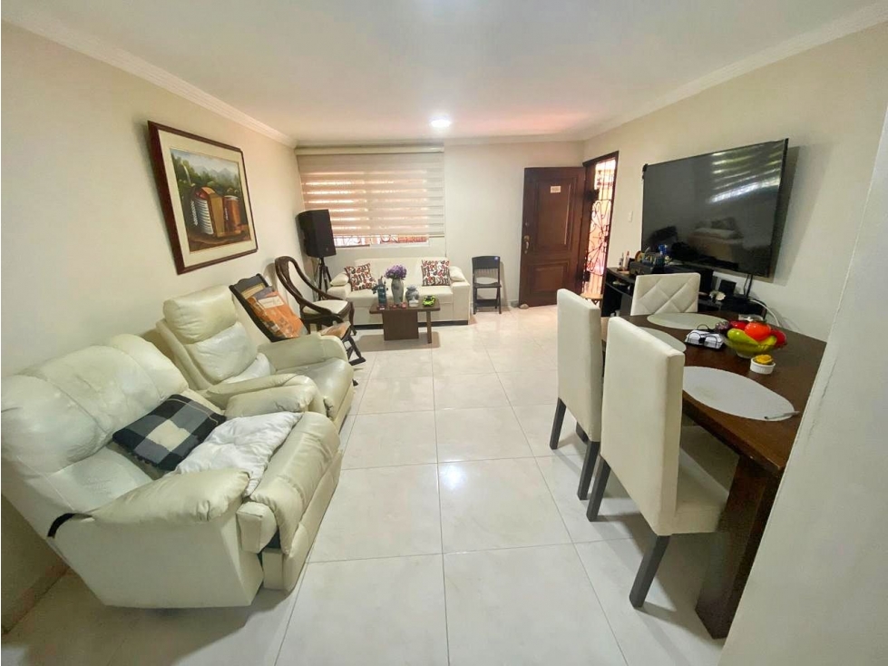 VENDO APARTAMENTO EN SANTA ANA