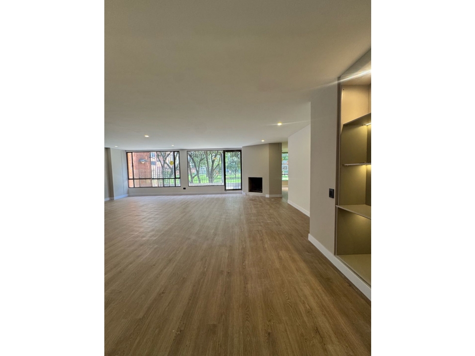 Vendo apartamento en Santa Bárbara frente a parque — foto 2