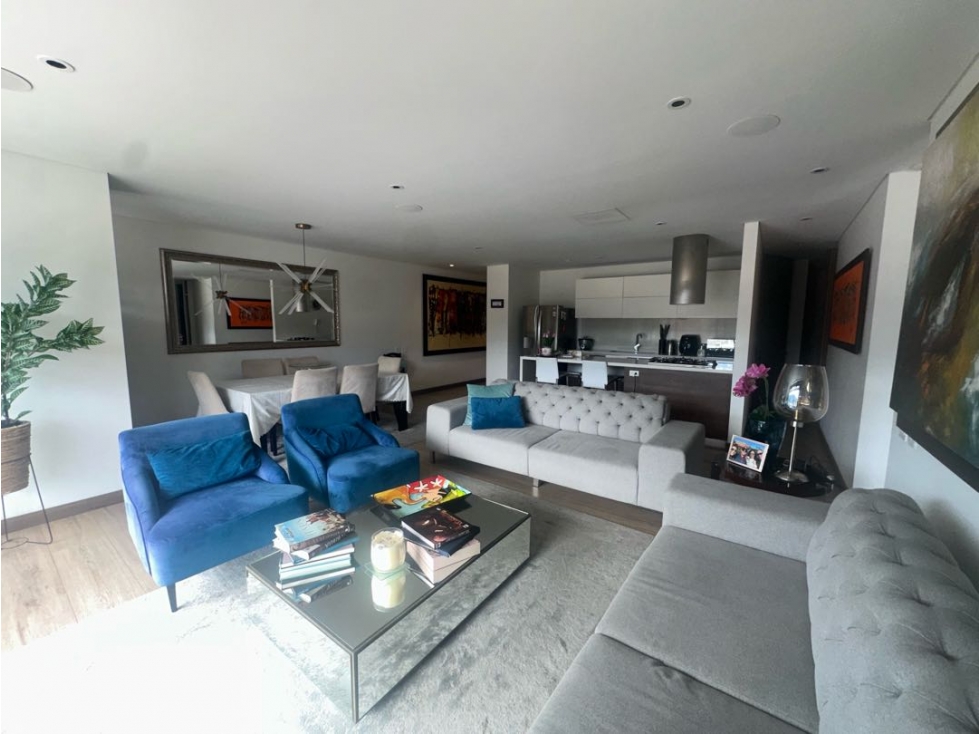 VENDO APARTAMENTO EN SANTA PAULA.P