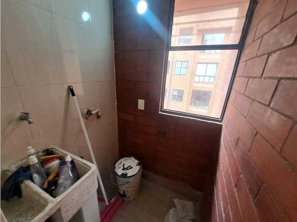VENDO APARTAMENTO EN SOACHA SANTA CECILIA SOBRE AUTOPISTA — foto 5
