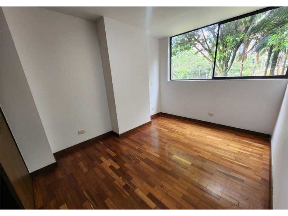 VENDO APARTAMENTO EN SURAMERICA SEGUNDO PISO