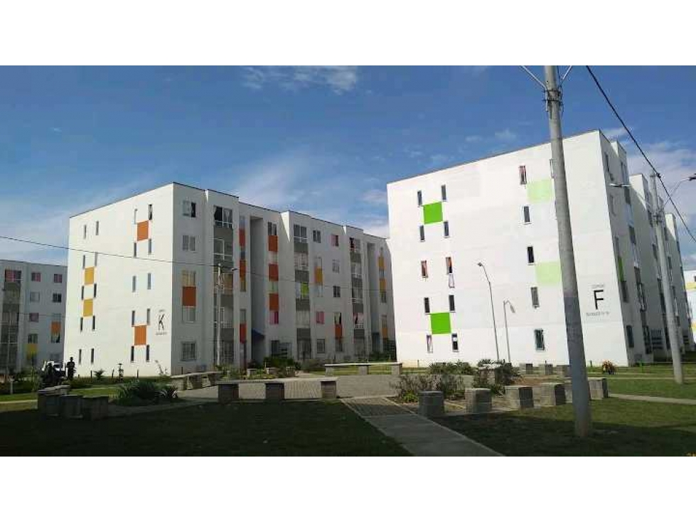 VENDO O PERMUTO APARTAMENTO TERRANOVA JAMUNDI 4TO PISO S/A LJ 9477067