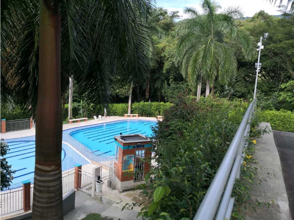 VENDO APARTAMENTO SAN JERONIMO QUINTAS DE SANTA MARIA