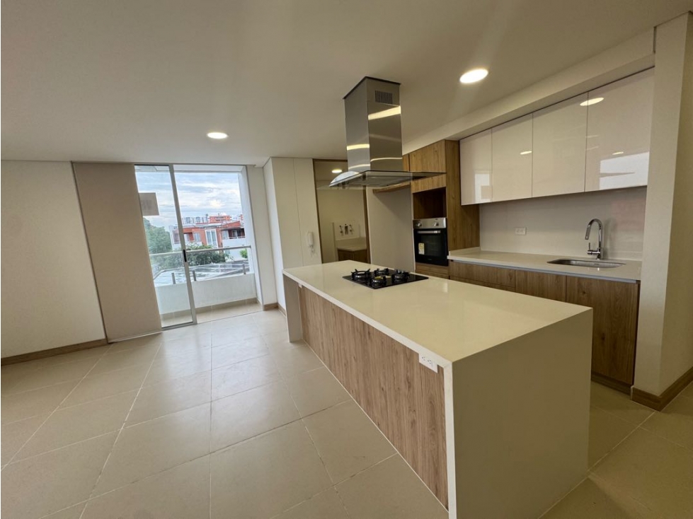 VENDO APARTAMENTO EN VALLE DEL LILI 134m2
