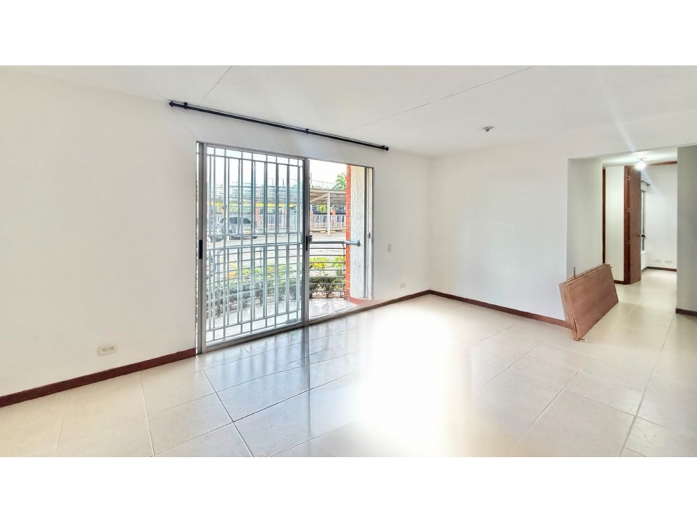 VENDO APARTAMENTO EN VALLE DEL LILI, SUR DE CALI