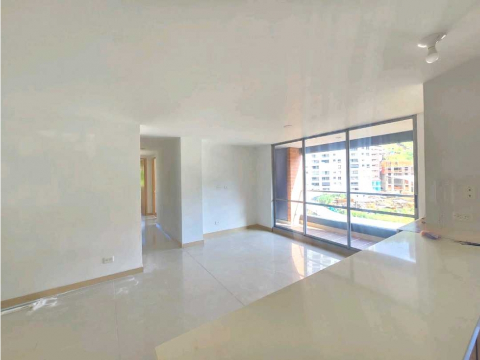 VENDO APARTAMENTO EN SABANETA. SAN JOSE