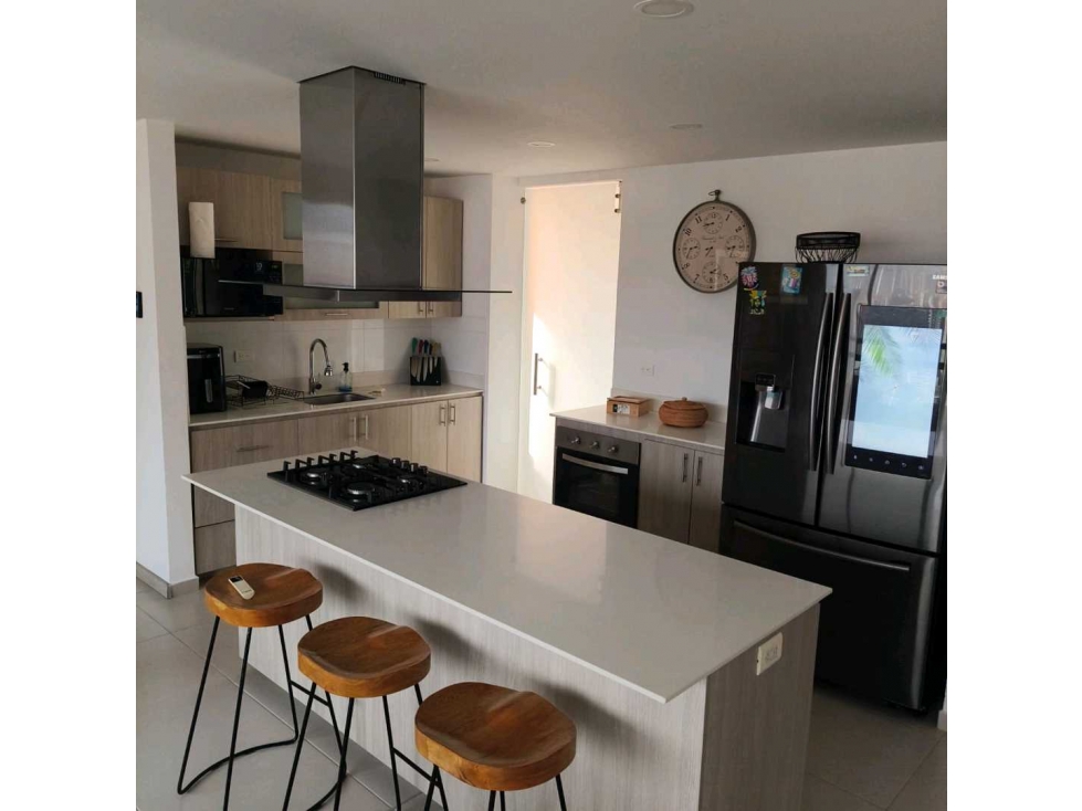 VENTA apartamento en Vegas de San José sabaneta con acabados modernos — foto 2
