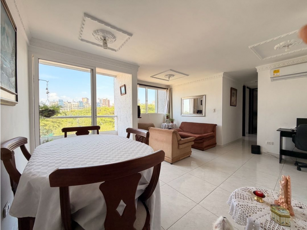 VENDO APARTAMENTO EN VILLA CAROLINA