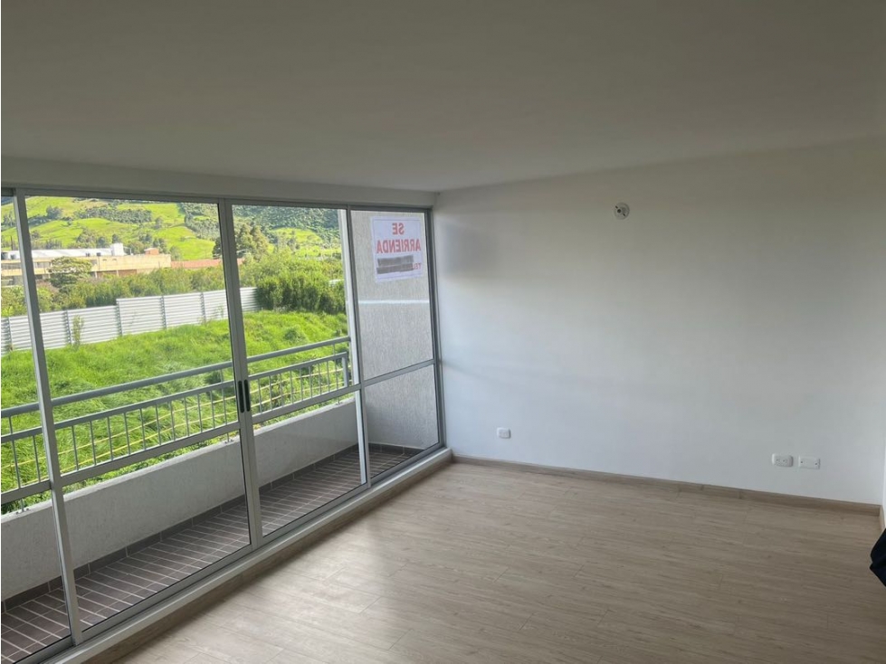 VENDO APARTAMENTO EN ZIPAQUIRA EXCELENTE UBICACION CON PARQUEADERO. — foto 3