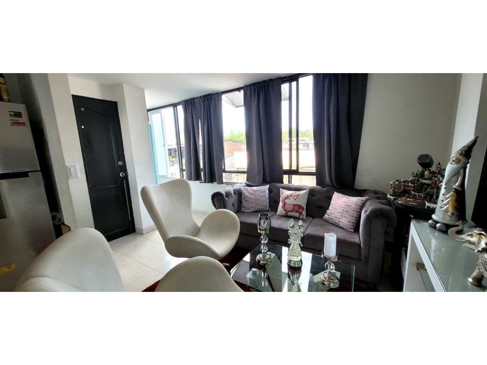 Vendo apartamento en Dos Quebradas — foto 3