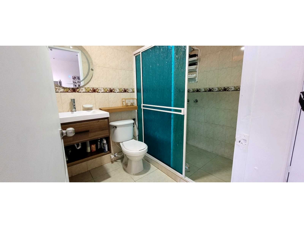 Vendo apartamento en Dos Quebradas — foto 6
