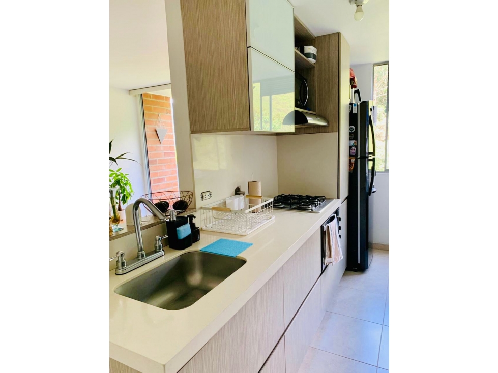 VENDO APARTAMENTO ENVIGADO LA CUENCA 64m2 VISTA VERDE SIN PONIENTE — foto 5