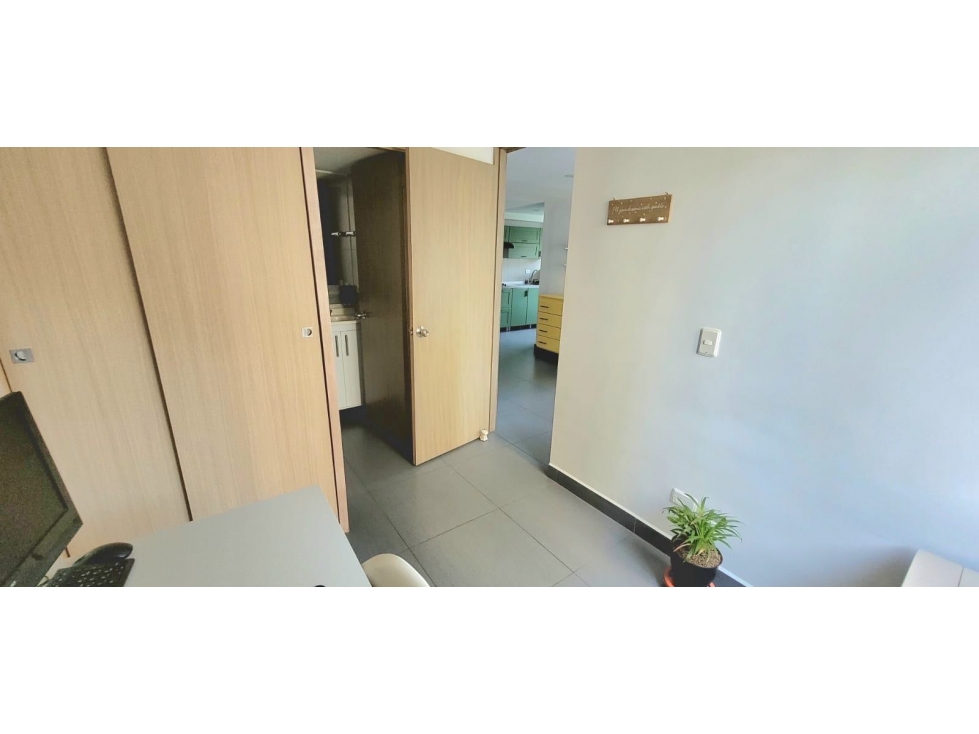 VENDO APARTAMENTO ENVIGADO LA SALLE PISO 3 POR ESCALERAS — foto 3