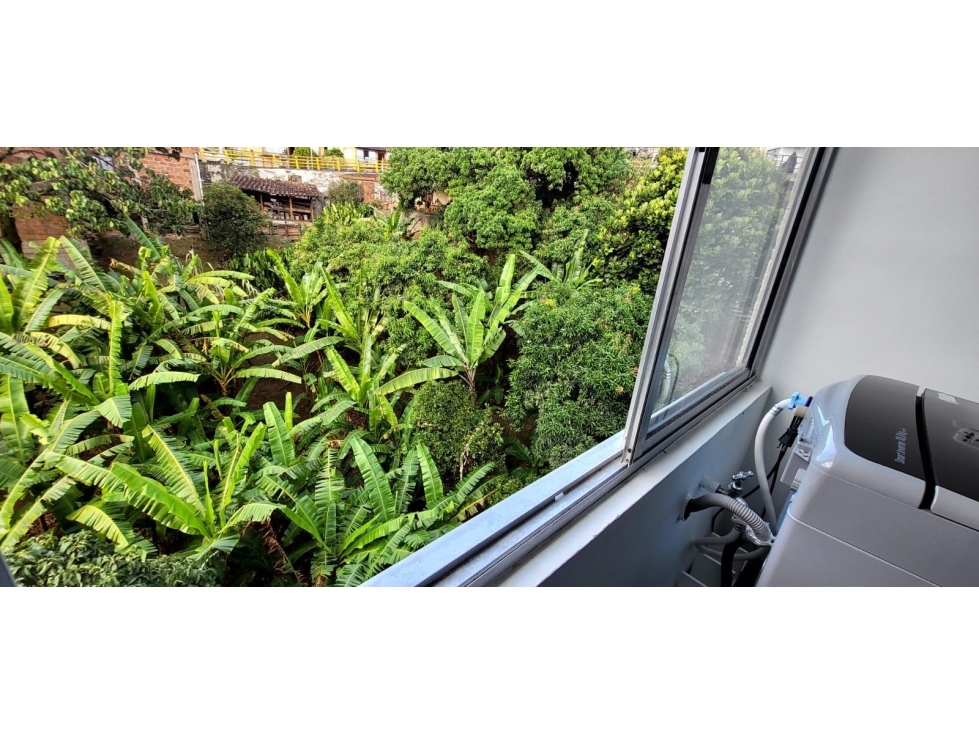 VENDO APARTAMENTO ENVIGADO LA SALLE PISO 3 POR ESCALERAS — foto 5