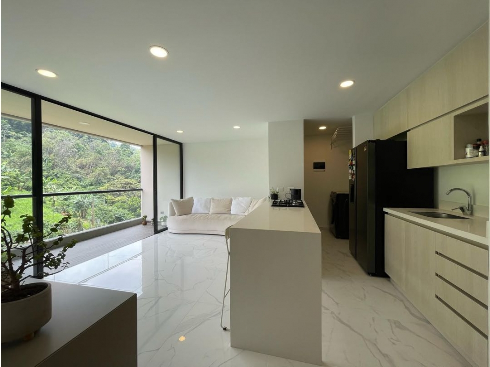 VENDO APARTAMENTO ENVIGADO TRIANON VISTA A VERDE UNIDAD COMPLETA — foto 3