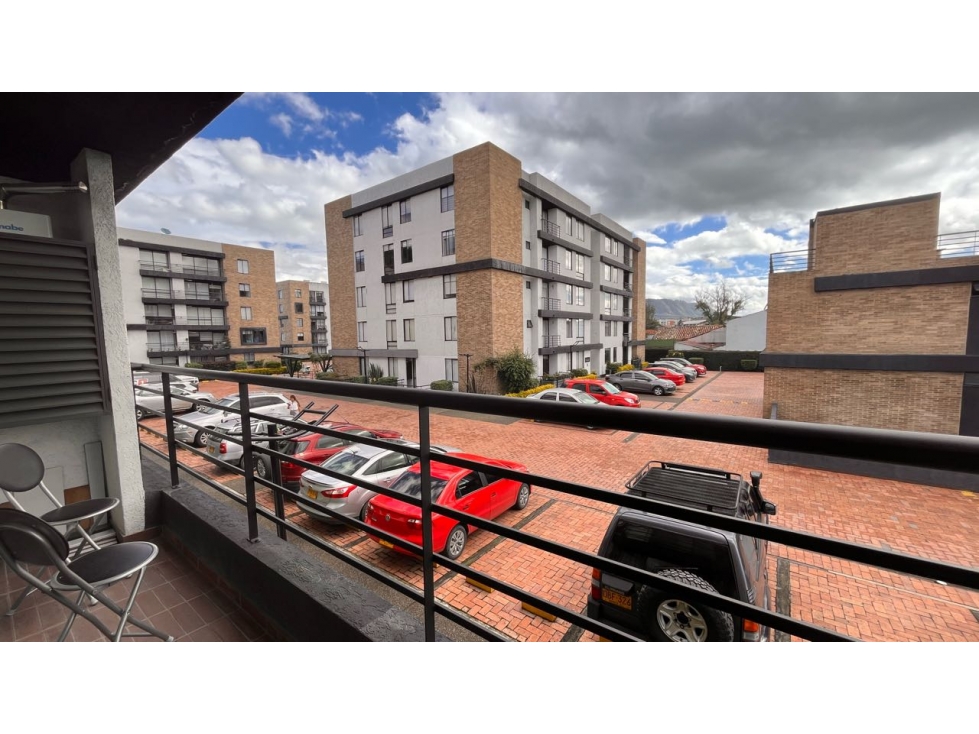 Vendo apartamento esquinero conjunto Artecampo.club house.