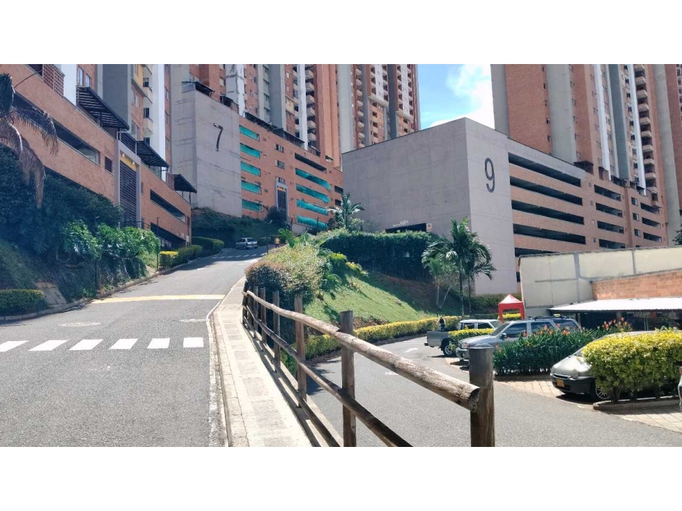 VENDO APARTAMENTO FLORIDA NORTEAMERICA BELLO ANTIOQUIA — foto 3