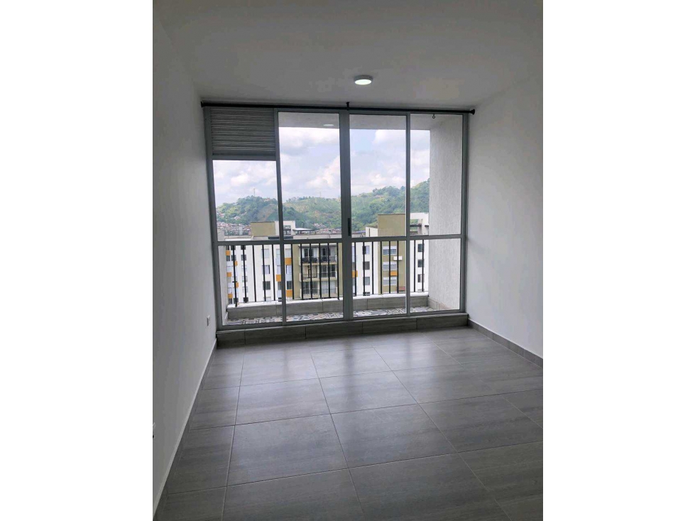 VENDO APARTAMENTO FULL ACABADOS EN MAJESTIC 1 DOSQUEBRADAS — foto 2
