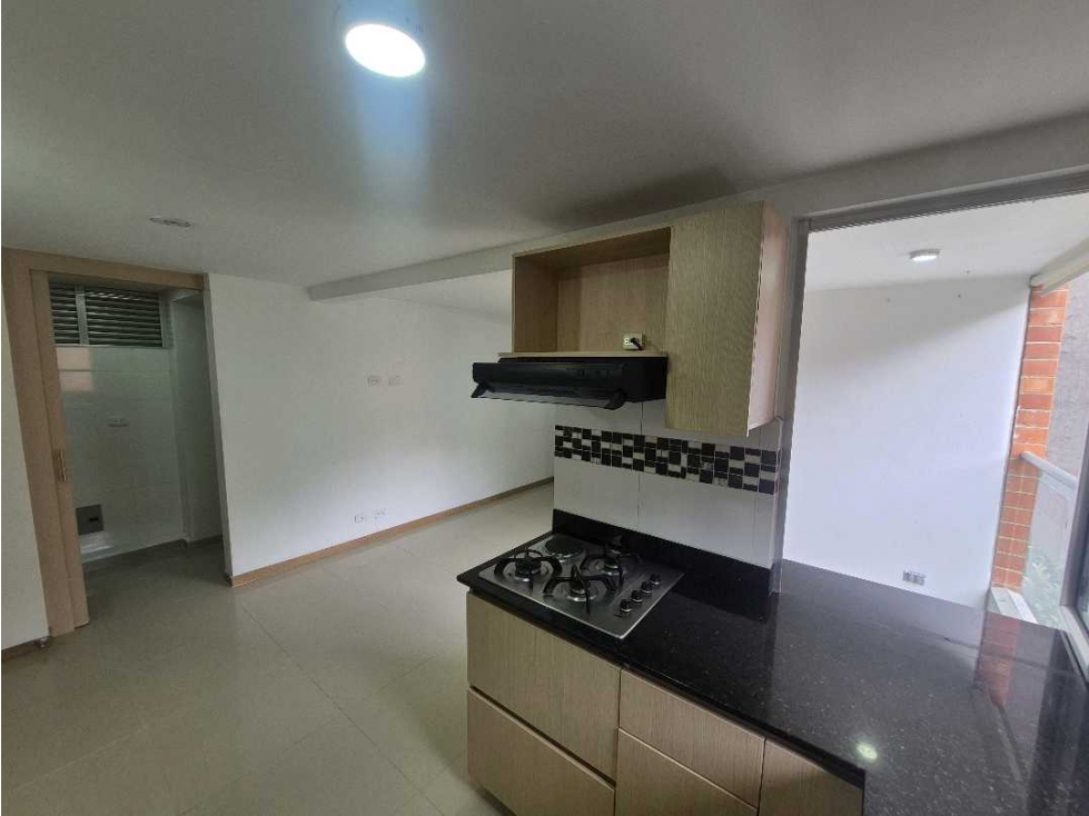 VENDO APARTAMENTO IMPECABLE COLORS ENVIGADO — foto 5