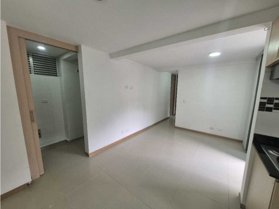 VENDO APARTAMENTO IMPECABLE COLORS ENVIGADO — foto 6