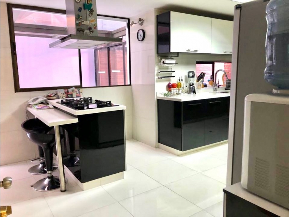 VENDO APARTAMENTO LA CAROLINA 200 mts + 150 mts terraza — foto 4