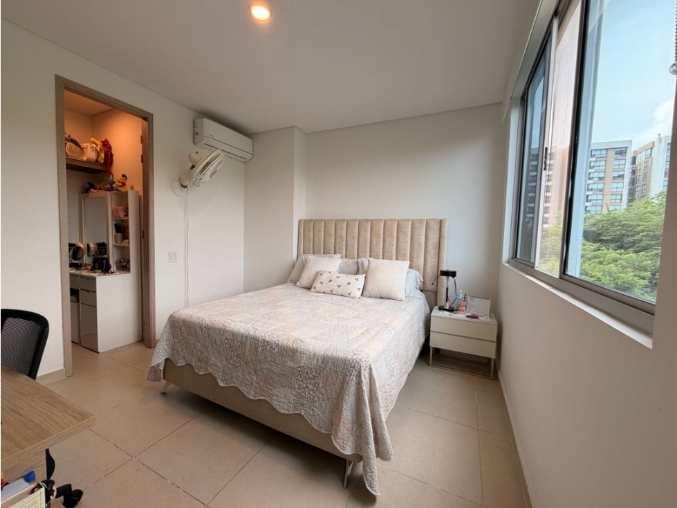 VENDO APARTAMENTO LAGO ALTO - 3