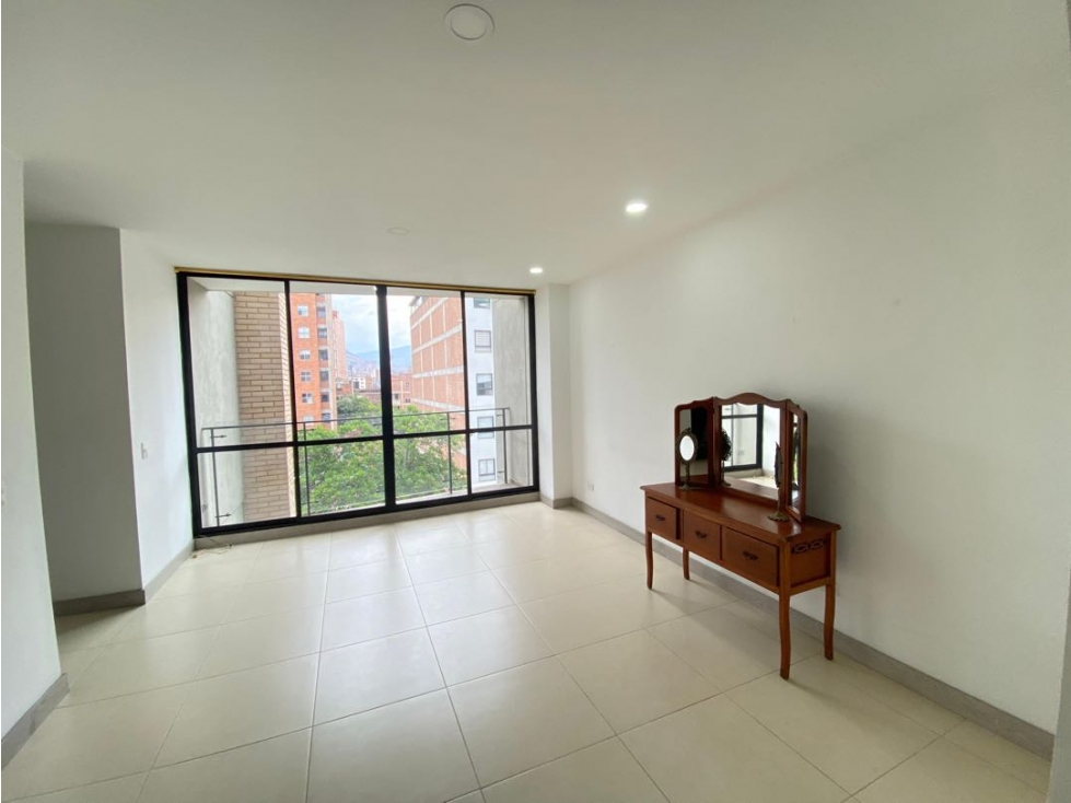 Vendo apartamento laureles Florida nueva 3 habitaciones parqueadero — foto 2