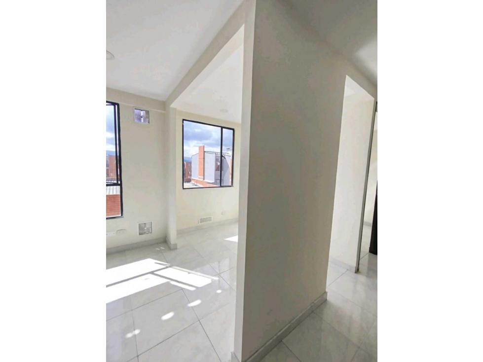 VENDO APARTAMENTO LINARIA CIUDAD VERDE SOACHA — foto 3