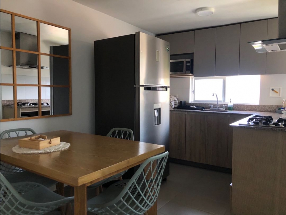 Vendo Apartamento Loma de los Bernal — foto 3