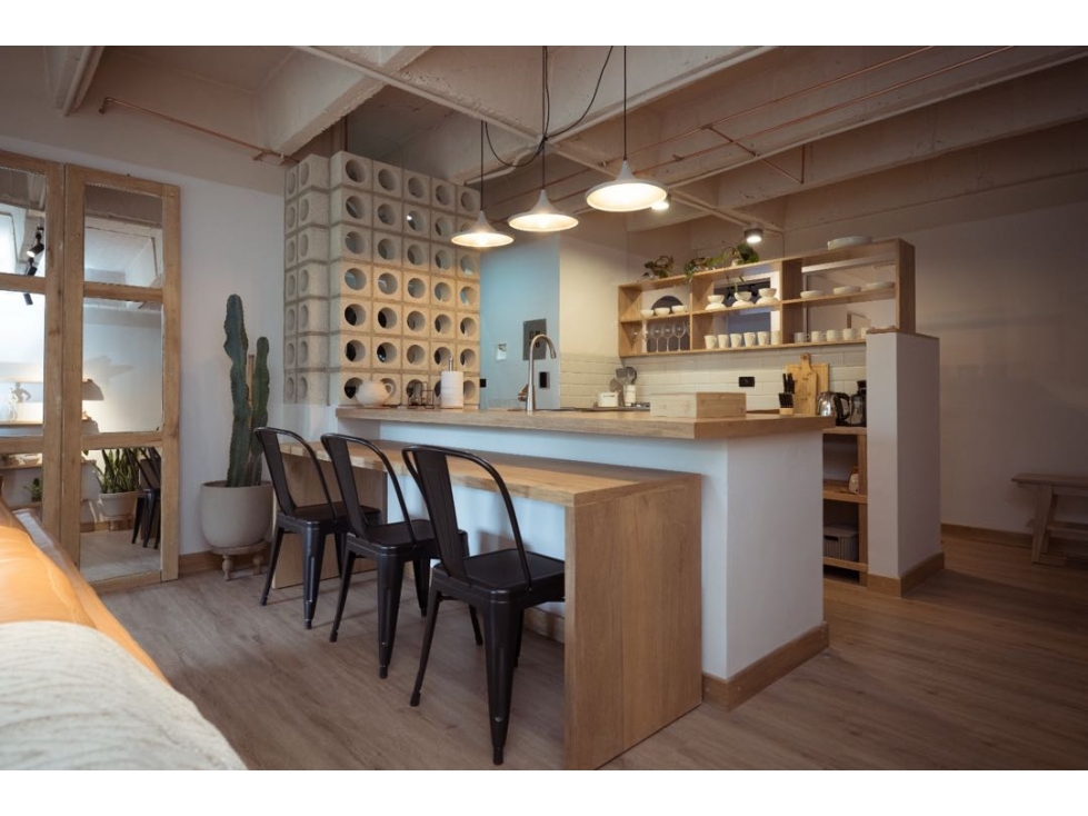 VENDO APARTAMENTO LOMA EL TESORO, EL POBLADO AMOBLADO RENTA LARGA — foto 3