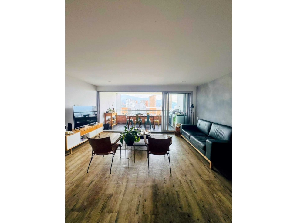 VENDO APARTAMENTO LOS BALSOS POBLADO