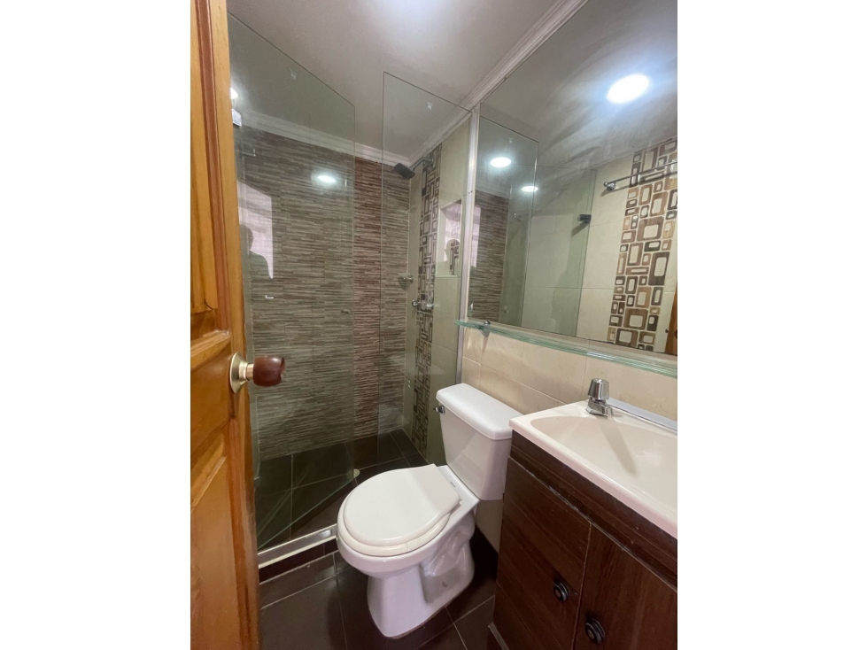 VENDO APARTAMENTO LOS COLORES — foto 4