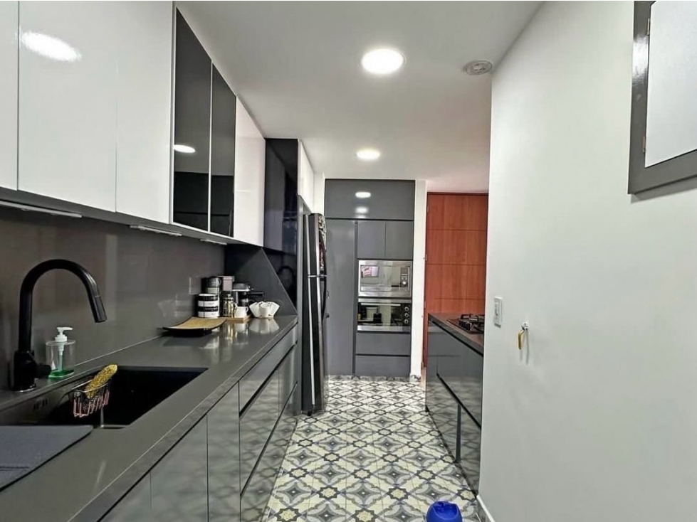 Vendo apartamento Mayorca, remodelado 3 alcobas 2 baños parqueadero — foto 5