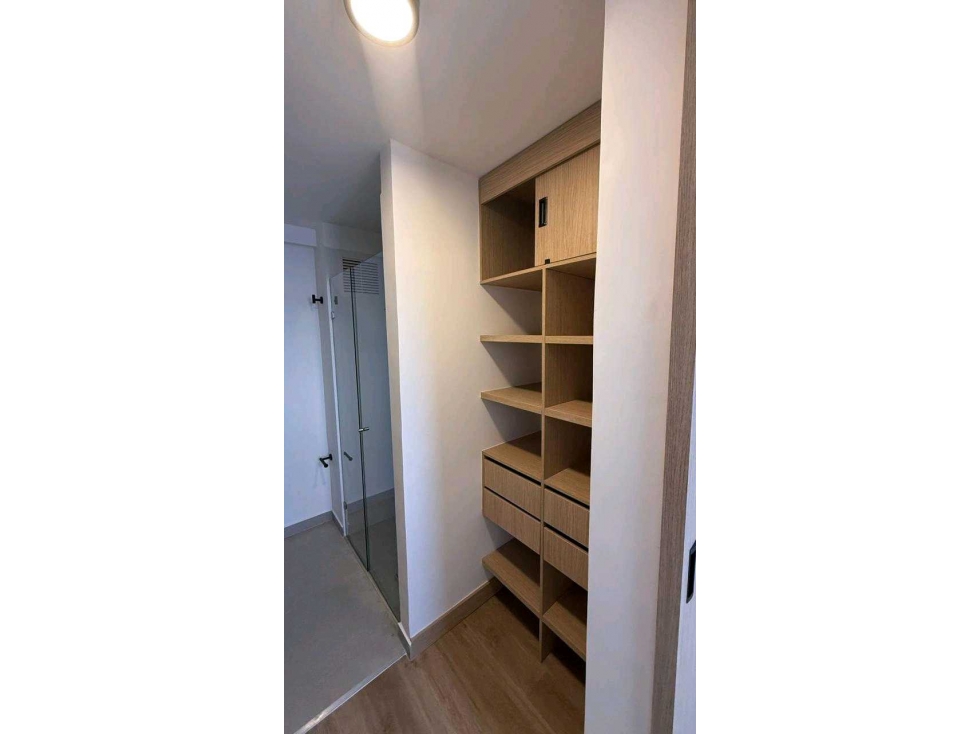 VENDO APARTAMENTO MODERNO CALAZANS PARTE ALTA UNIDAD CERRADA, PISCINA — foto 4